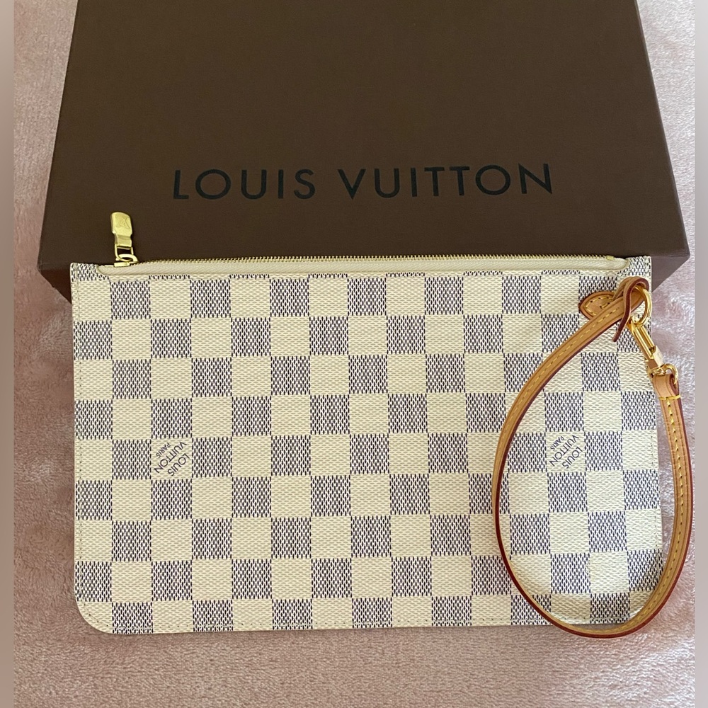 🆕 LOUIS VUITTON 🆕 AUTHENTIC ~ DAMIER AZUR ~ NEVERFULL POUCH ~ WRISTLET ~ LARGE